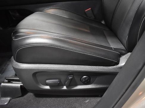 Used 2024 INFINITI QX60 Luxe AWD/4WD image 18