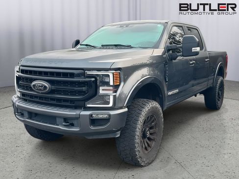 Used 2020 Ford F350 Lariat image 1