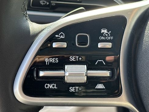 Used 2020 Mercedes-Benz GLE 450 4MATIC image 24