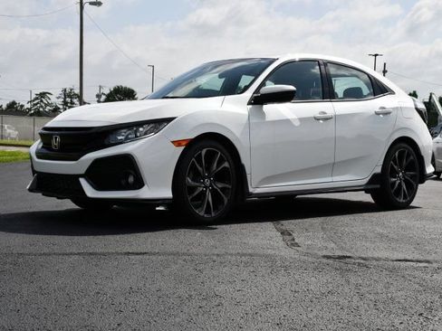Used 2019 Honda Civic Sport image 3