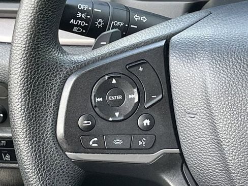 Used 2022 Honda Pilot Sport image 13