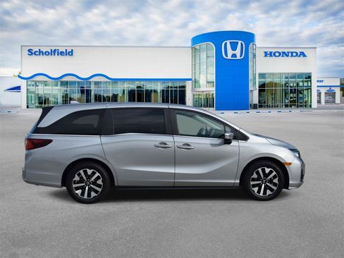Certified 2025 Honda Odyssey EX-L image 2