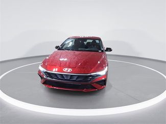 New 2025 Hyundai Elantra Sport video 3