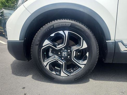 Used 2018 Honda CR-V Touring image 10