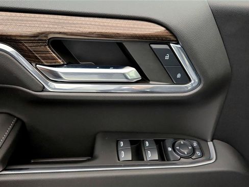 Used 2024 Chevrolet Silverado 1500 RST w/ Convenience Package II image 23