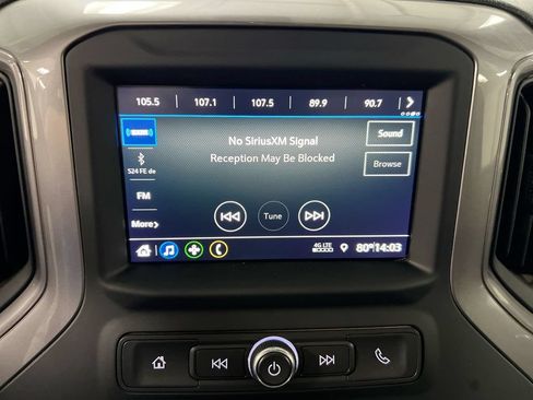 Used 2022 Chevrolet Silverado 2500 Custom w/ Custom Value Package AWD/4WD image 14