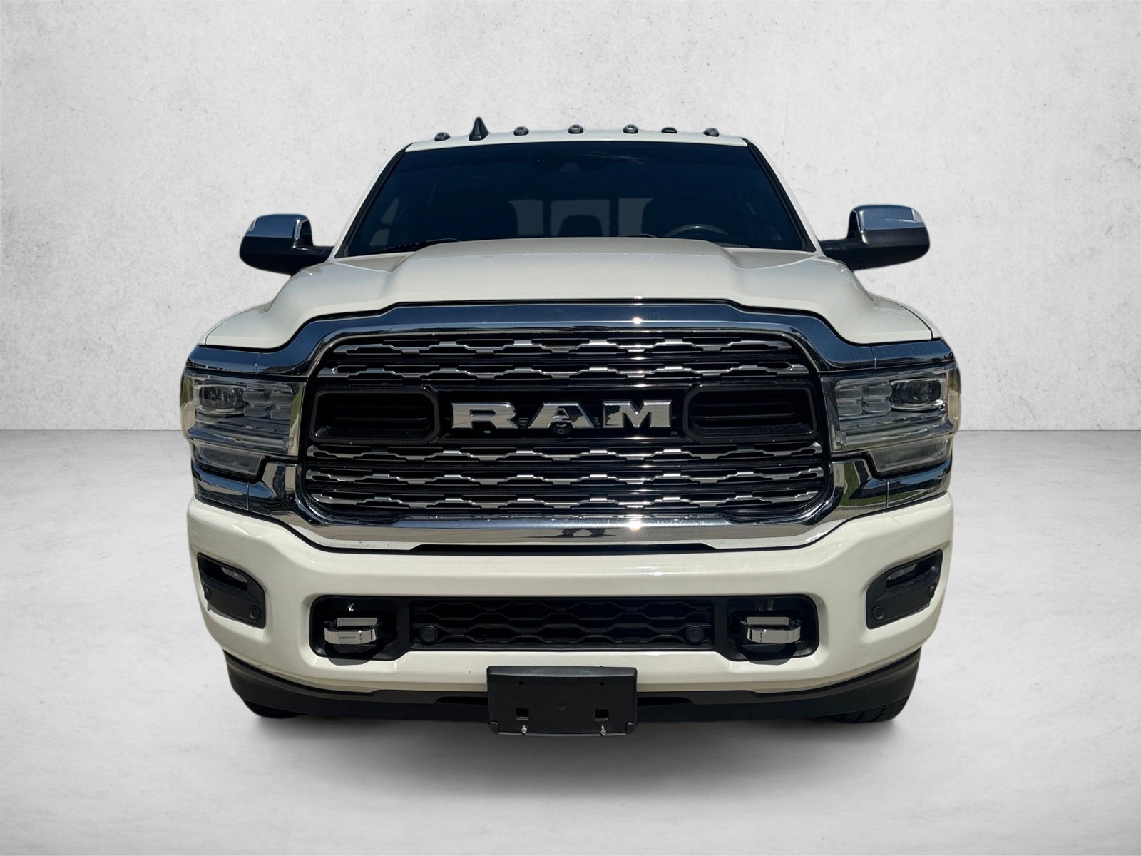 Used 2021 RAM 2500 Limited AWD/4WD image 2