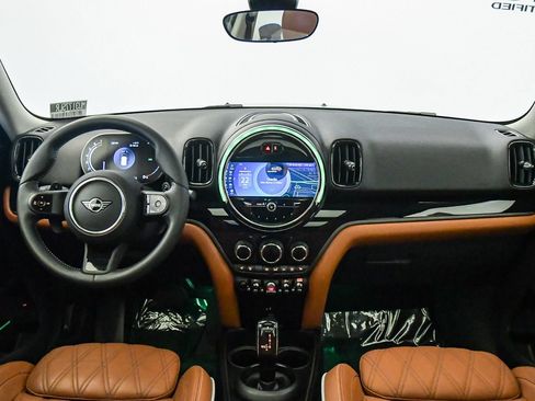 Used 2023 MINI Cooper Countryman S w/ Signature Upholstery Package FWD image 15