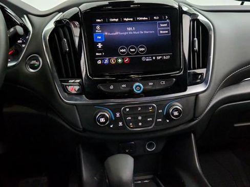 Certified 2023 Chevrolet Traverse LT image 16