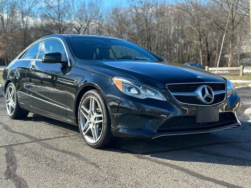 Used 2014 Mercedes-Benz E 350 4MATIC Coupe image 2