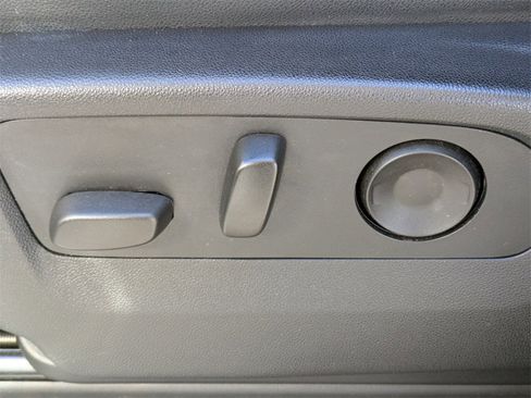 Used 2022 Chevrolet Tahoe RST w/ Luxury Package image 27