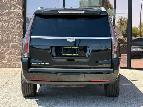Used 2016 Cadillac Escalade Platinum AWD/4WD image 9