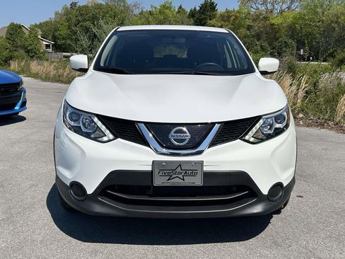 Used 2017 Nissan Rogue Sport S w/ S Appearance Package FWD image 8