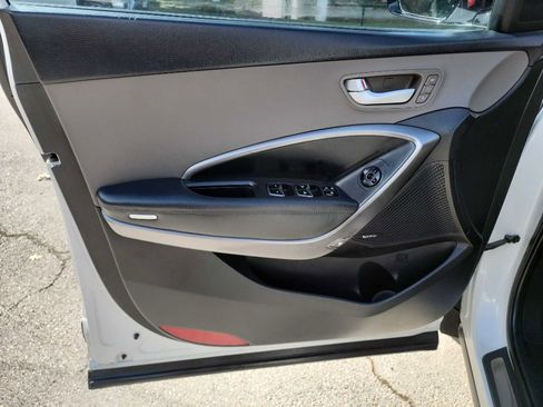 Used 2017 Hyundai Santa Fe Sport w/ Cargo Package FWD image 13
