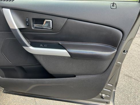 Used 2013 Ford Edge Limited AWD/4WD image 15