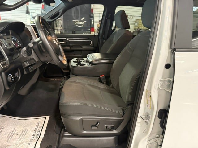 Certified 2024 RAM 2500 Big Horn w/ Night Edition AWD/4WD image 45