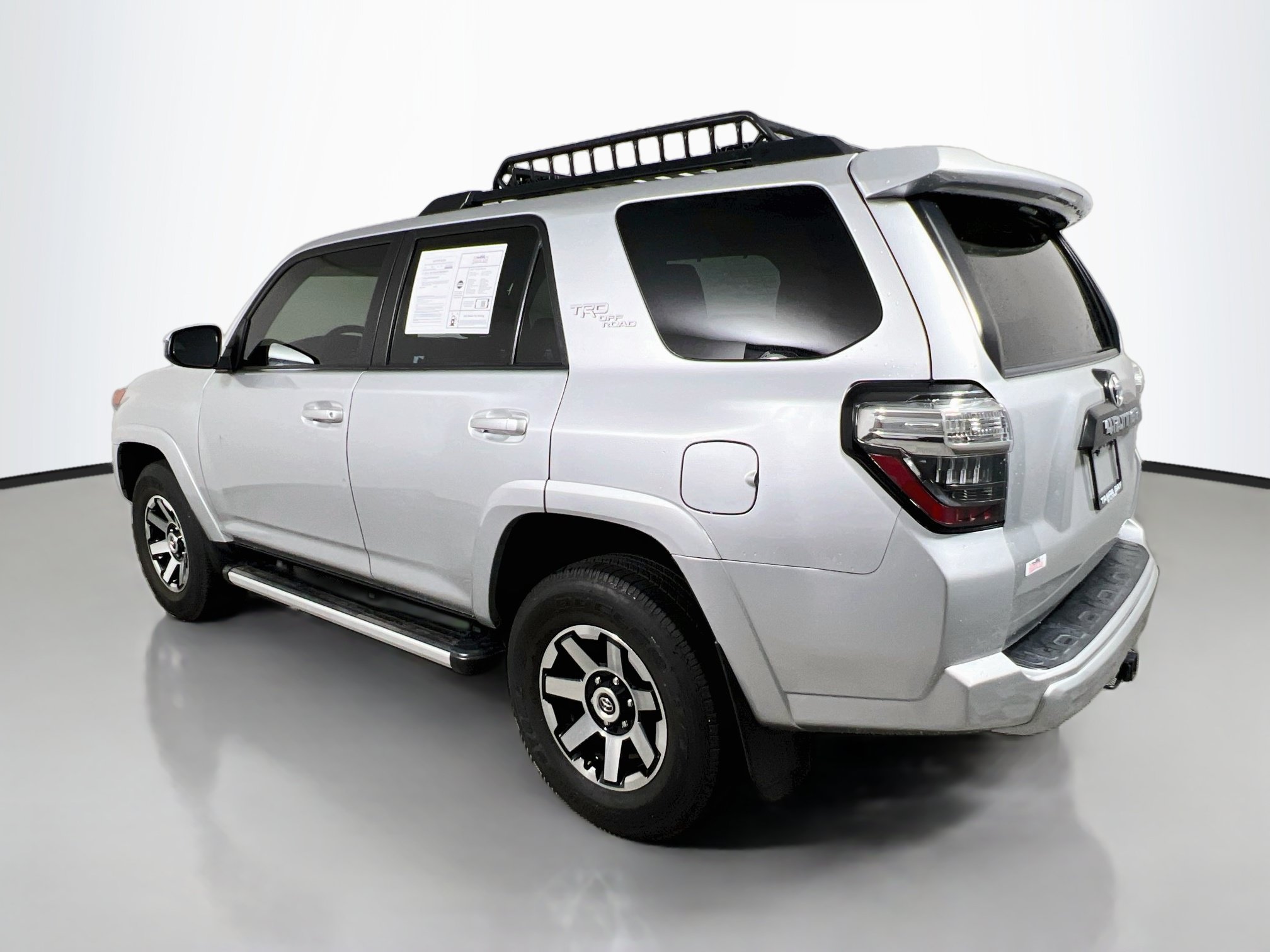 Used 2023 Toyota 4Runner TRD Off-Road AWD/4WD image 8