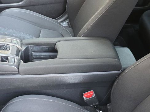 Used 2017 Honda Civic LX image 7