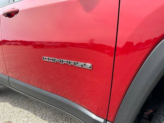 Certified 2025 Jeep Compass Limited AWD/4WD image 47