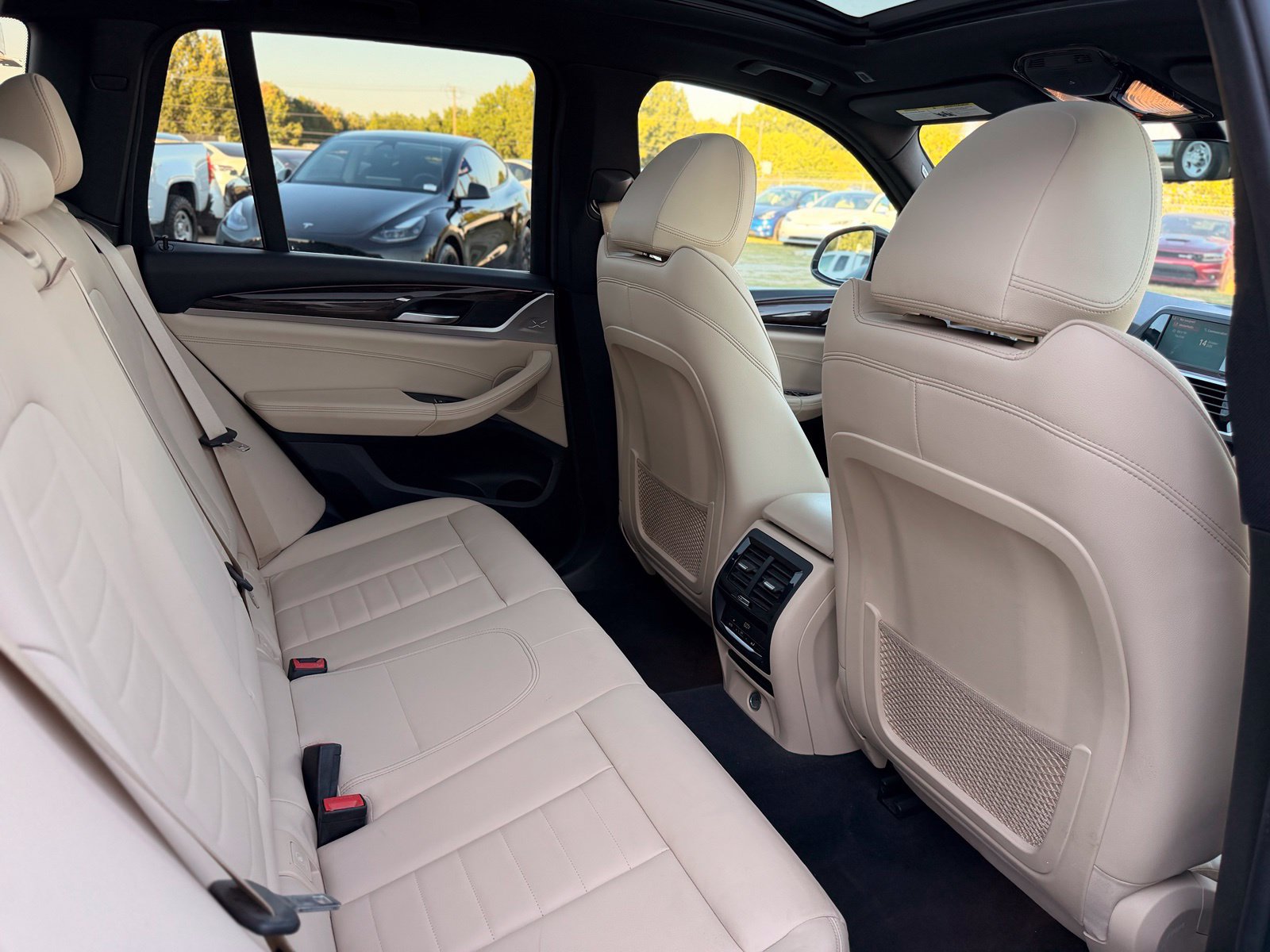 Used 2018 BMW X3 xDrive30i AWD/4WD image 26
