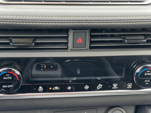 New 2026 Nissan Rogue SV image 4