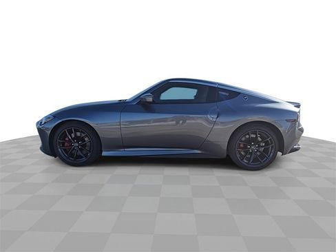 Used 2024 Nissan Z Performance w/ Floor Mat Package image 5