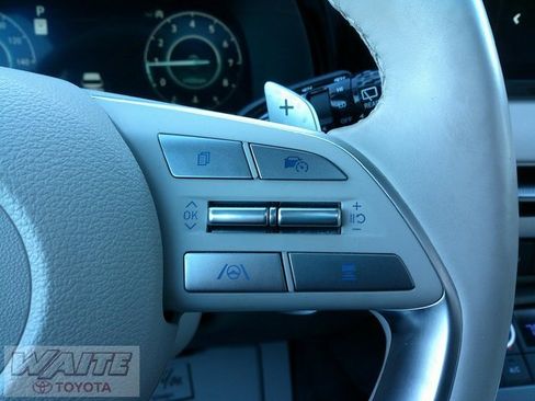 Used 2024 Hyundai Palisade Limited image 12