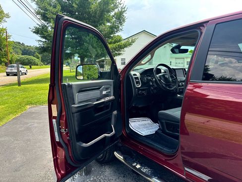 Used 2019 RAM 2500 Big Horn image 20