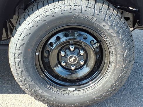 New 2026 Ford Bronco Big Bend w/ Black Diamond Package AWD/4WD image 5