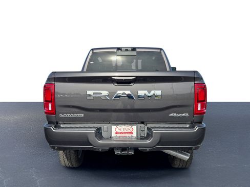New 2026 RAM 2500 Laramie w/ Sport Appearance Package AWD/4WD image 8