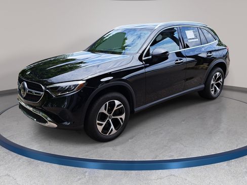 Certified 2025 Mercedes-Benz GLC 350e 4MATIC image 1