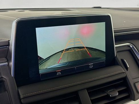 Used 2023 GMC Yukon AT4 image 15