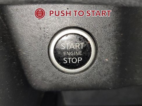 Used 2022 Nissan Rogue SV FWD image 20