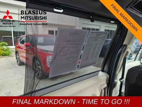 Used 2022 Toyota Sienna Platinum image 17