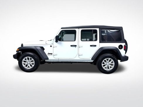 Used 2023 Jeep Wrangler Unlimited Sport AWD/4WD image 3