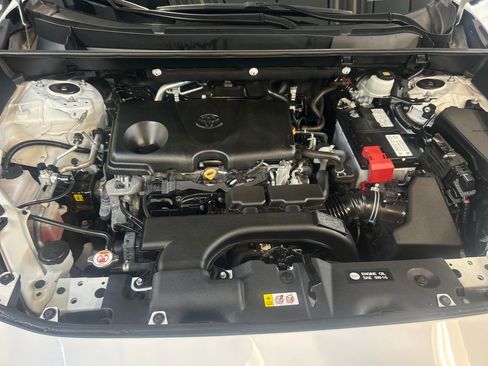 Certified 2020 Toyota RAV4 LE w/ All Weather Liner Package AWD/4WD image 23