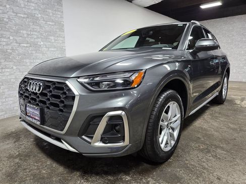 Used 2022 Audi Q5 2.0T Premium w/ Convenience Package AWD/4WD image 5