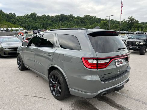 Used 2023 Dodge Durango R/T w/ Tow 'N Go Package AWD/4WD image 3
