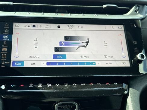 New 2026 Jeep Grand Cherokee Altitude AWD/4WD image 31