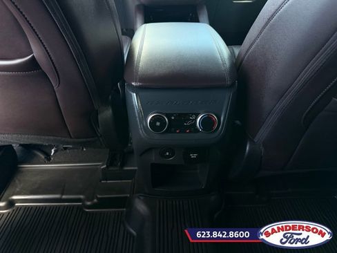 Used 2025 Ford Explorer Platinum image 16
