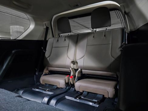 Used 2021 Lexus GX 460 Premium image 21