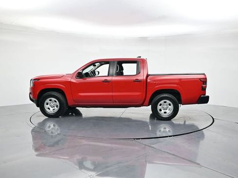 Used 2022 Nissan Frontier S w/ Technology Package image 7