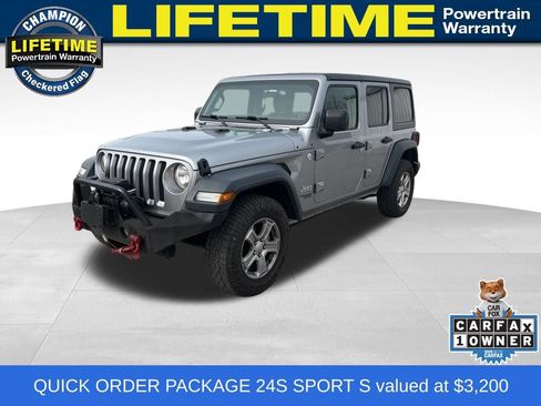 Used 2018 Jeep Wrangler Unlimited Sport S AWD/4WD image 1