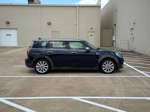 Used 2016 MINI Cooper Clubman FWD image 10