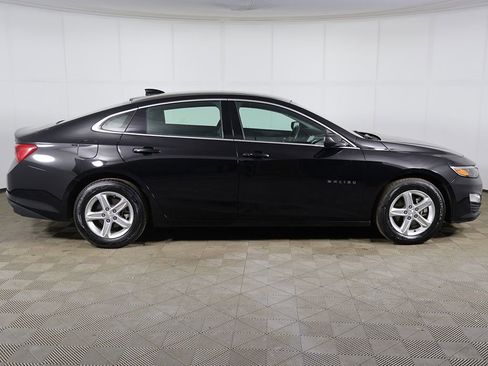 Used 2024 Chevrolet Malibu LT FWD image 12