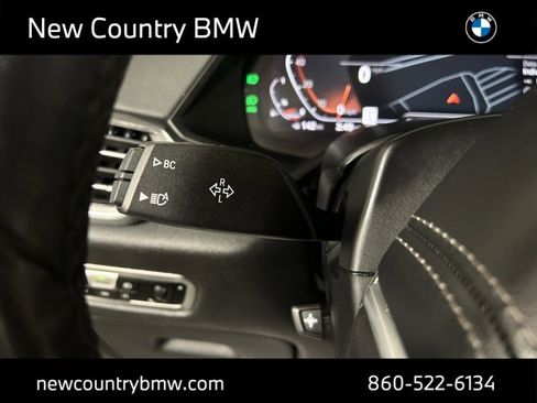 Used 2021 BMW X5 xDrive40i w/ Premium Package image 19