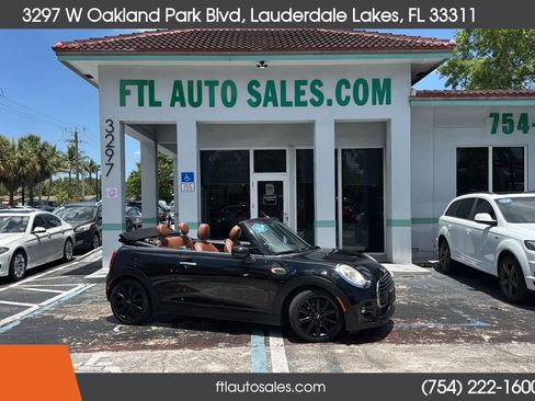Used 2017 MINI Cooper Convertible FWD image 1