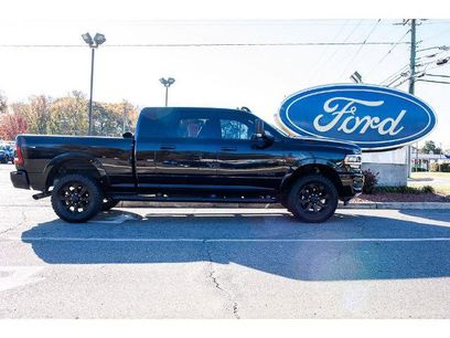 Used 2019 RAM 2500 Laramie w/ Black Appearance Package