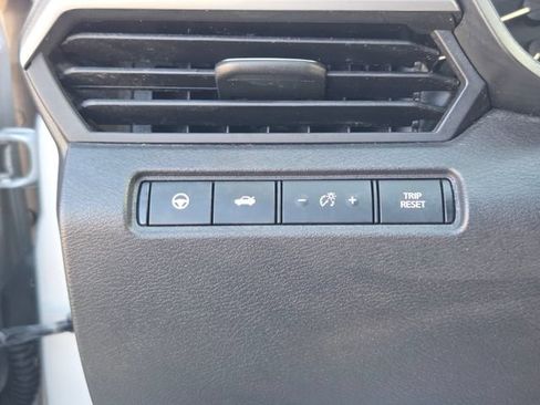 Used 2020 Nissan Altima 2.5 SL FWD image 25