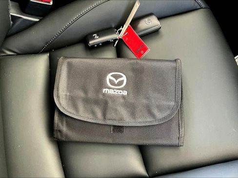 New 2025 MAZDA CX-30 AWD 2.5 S w/ Preferred Package image 11